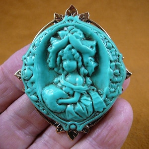Victorian Lady girl wearing big hat and warm hand muff Cameo brass pin pendant brooch CM62-18