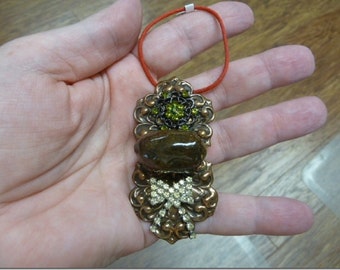 Real Moose POOP ornament Christmas doo doo white rhinestone bow brass Weird PP4-36