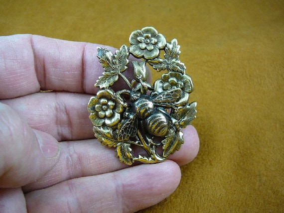 Bee Bumble on Flowers Flower Bees Insect Bug Lover Victorian Repro