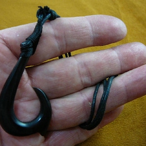 Maori Fisch Haken spezielle 12 Halsketten Großhandel Preisen wählen alle 4 Stile zu einem Dutzend Haken aus Horn Holz Mutter der Perle Maori-1
