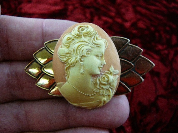CA10-38 black oval CAMEO brass Pin Pendant jewelry RARE African American LADY ivory