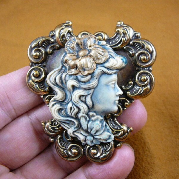 HAWAIIAN Woman Wahine with HIBISCUS Flower flowers in her hair ivory + blue CAMEO pin pendant brass brooch cm101-24