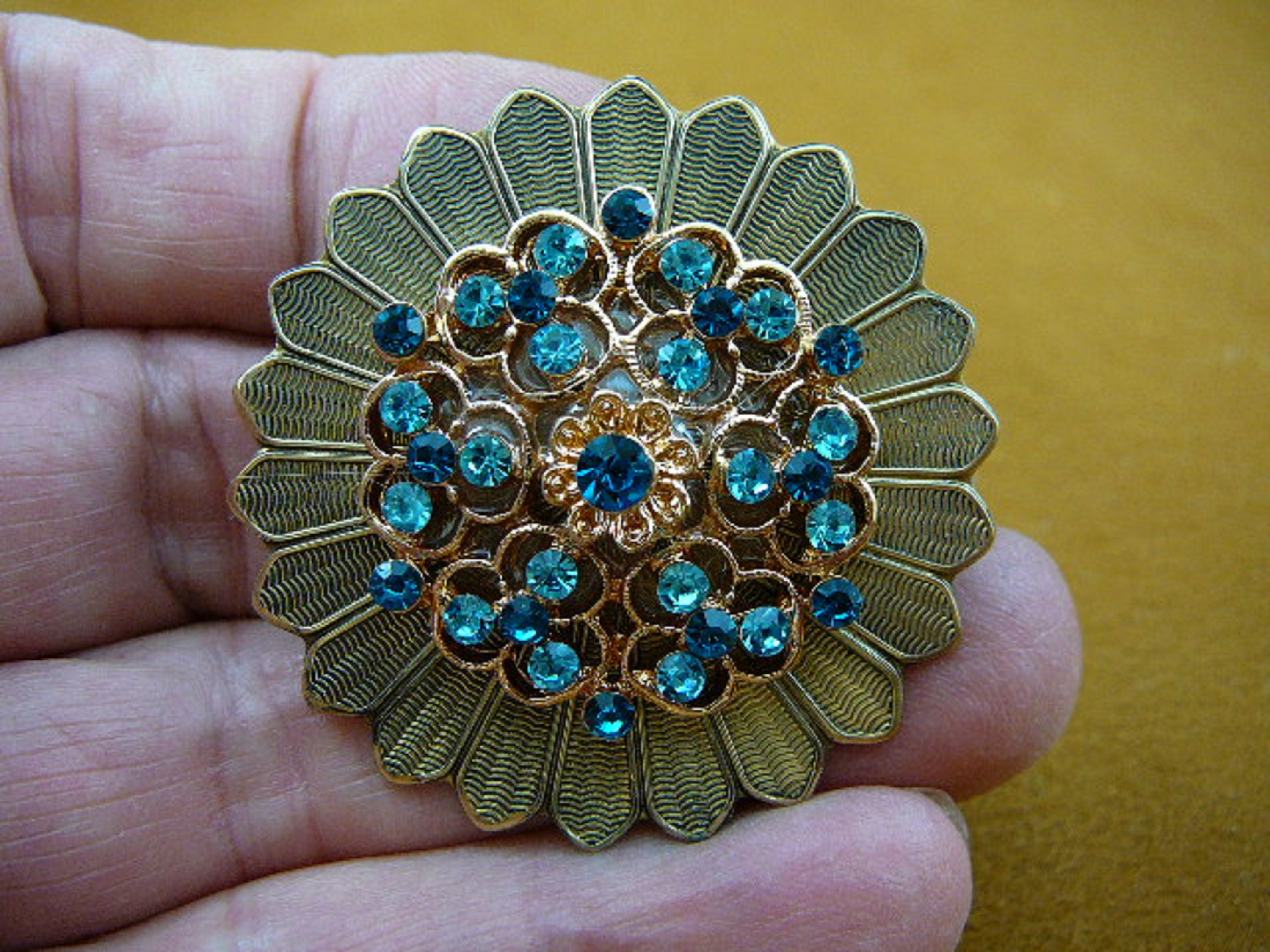 Two Tone Blue Rhinestone Flower Bouquet Textured Circle Gold Tone