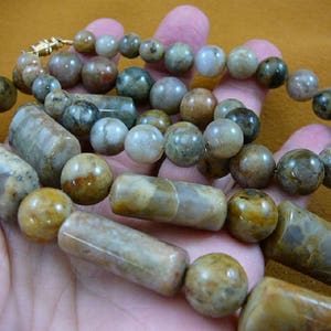 12 mm Real DINOSAUR POOP round beaded 29 long Necklace with oval pendant Utah Dino Coprolite Fossil dino Weird DP2-283 image 5
