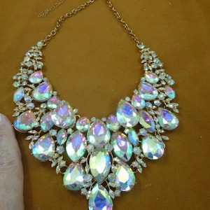 vintage Aurora borealis AB iridescent Austrian crystal rhinestones gold tone necklace costume jewelry VN-21