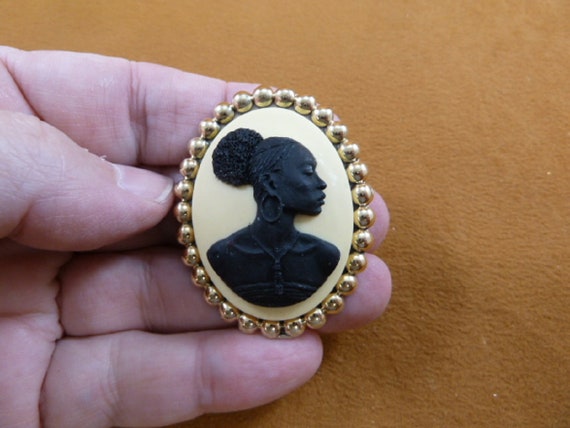 CA10-38 black oval CAMEO brass Pin Pendant jewelry RARE African American LADY ivory