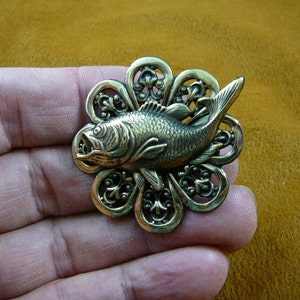 Large mouth largemouth bass fish I love going trophie fishing daisy flower  repro Victorian BRASS pin pendant brooch B-FISH-6