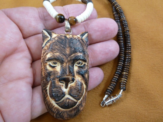 Brown Black Panther Head Carved Pendant on 20