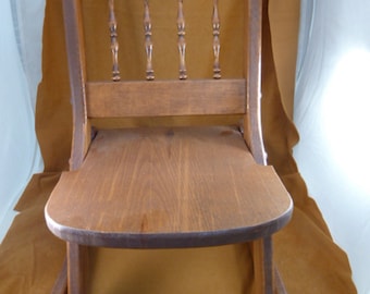 Vintage Child size collapsible rocking chair wooden wood rocker Early American colonial style (Cl-Rocker-1)