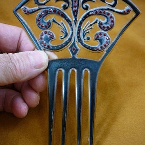 Vintage Black Fan Shaped Celluloid Hair Comb W/ Red  display picture 2