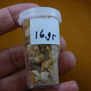 16 g Kauri tree Metaphysical incense chips copal Amber NZ Tane Mahuta New Zealand K-5503