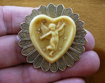 little Cupid CHERUB Angel with bow and arrow heart shaped CAMEO flower petal hearts pin pendant brass brooch cs84-10