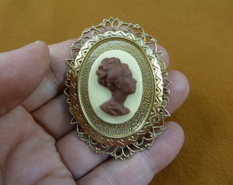 RARE African American Woman Profile LADY Ivory + Milk Chocolate oval CAMEO brass Pin Pendant jewelry (CA2-22)
