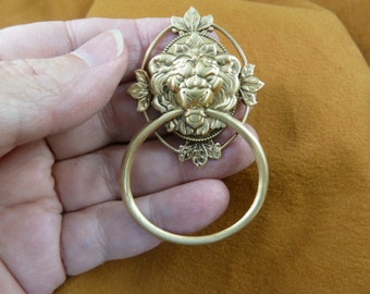 Lion big cat wild Lions head doorknocker oval leaf trimmed design brass Eyeglass holder id badge pin pendant lover E-943
