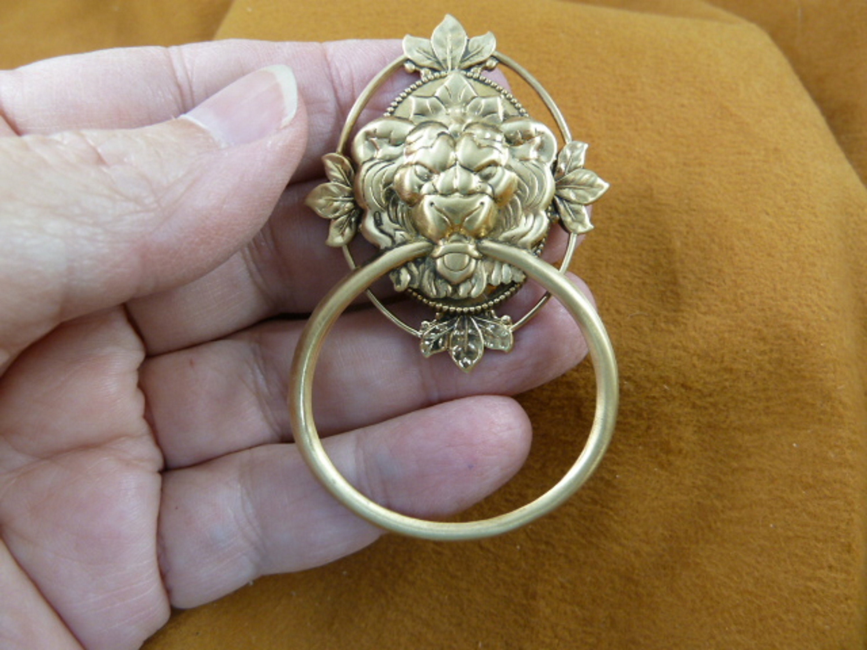 Lion Big Cat Wild Lions Head Doorknocker Oval Leaf Trimmed Design