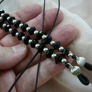 iridescent Black colored faceted glass Eyeglass leash holder necklace chain with silver tone bead  accents accessory E-286