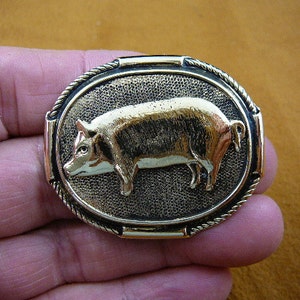 Pig farm sow pigs love lover little piglet pin pendant Victorian brass brooch B-PIG-153