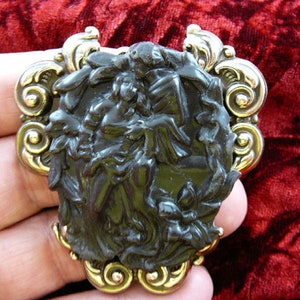 ROMANTIC lovers couple Man and Woman together in garden flower black mourning CAMEO pin pendant brass brooch CL43-6