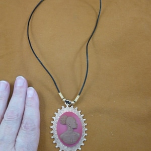 RARE African American Lady Woman hot pink + milk chocolate brown CAMEO large with ornate trim brass pendant 18&quot; necklace jewelry (CA20-128)