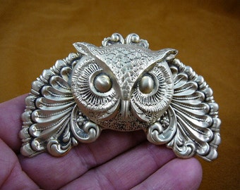 large Owl head night bird on downward  wing scrolled brass pin pendant  I love owls lover birds B-Bird-545