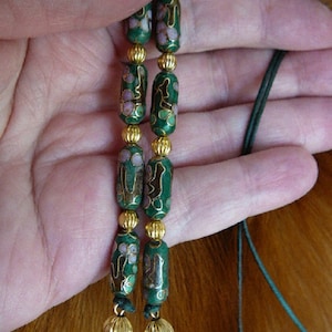 Dark Green Cloisonné cylinder bead with pink white flower beaded Eyeglass Eye glass leash holder gold necklace accessory E-66-2