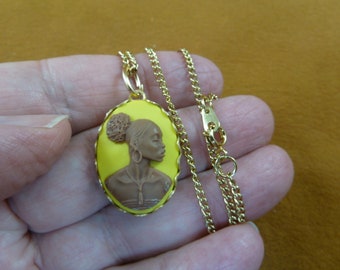 RARE African American Lady Woman bright yellow + brown CAMEO medium with scalloped trim brass pendant 18" necklace jewelry (CA10-189)