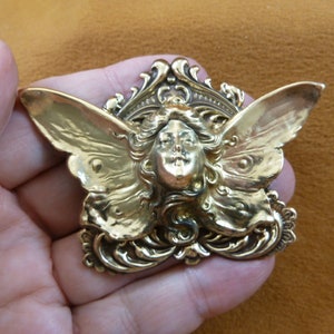 little pixie Fairy with butterfly wings design ornate scrolled brass pin pendant Victorian brooch B-FAIR-4-6