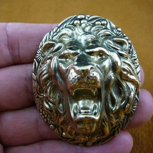 Roaring lion Lions head pride love wild big cats cat lover zoo safari oval flower meadow design repro Victorian brass pin pendant B-Lion-611