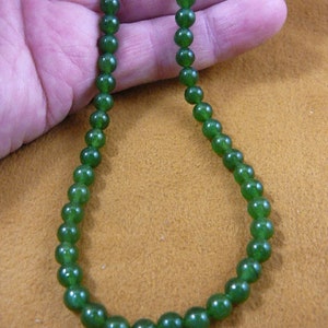 18 pouces de long Vert Jade lisse ronde 6mm Perles perles perles pierre précieuse Collier bijoux V308-10A-18