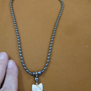 1 inch white Modern Speartooth Shark Tooth Teeth gold wired on 19&quot; hematite gemstone necklace JEWELRY S961-19