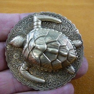 large Sea turtle lover turtles love ocean turtles scrolled textured round repro Victorian brass pin pendant brooch B-Turt-401