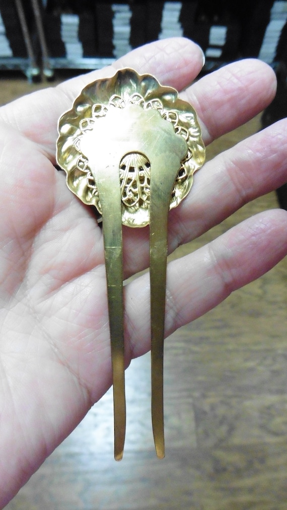 Full man in the crescent moon night stars sky hair pin pick stick repro Victorian brass accessory pick CH-MOON-1