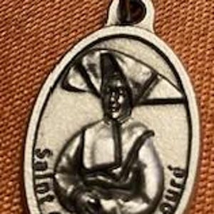 Medal Necklace St Catherine Laboure Given the Design for the Miraculous Medal Stainless Chain