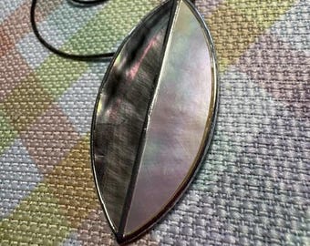 Necklace Vintage Pendant Abalone Shell and Mother of Pearl Large Original Chain