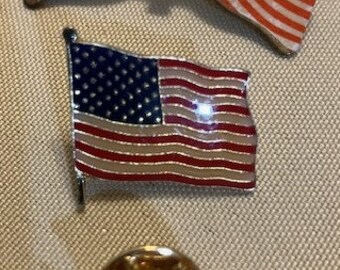 Lot 5 Patriotic Pins Full Color plus 1 Army Pin Silver Metal