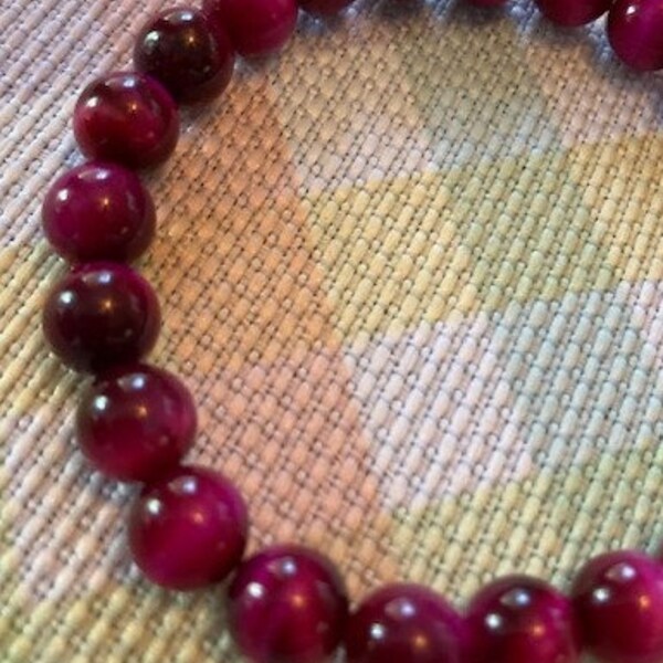 Bracelet Magenta Tiger Eye Semi Precious Stone Stretch