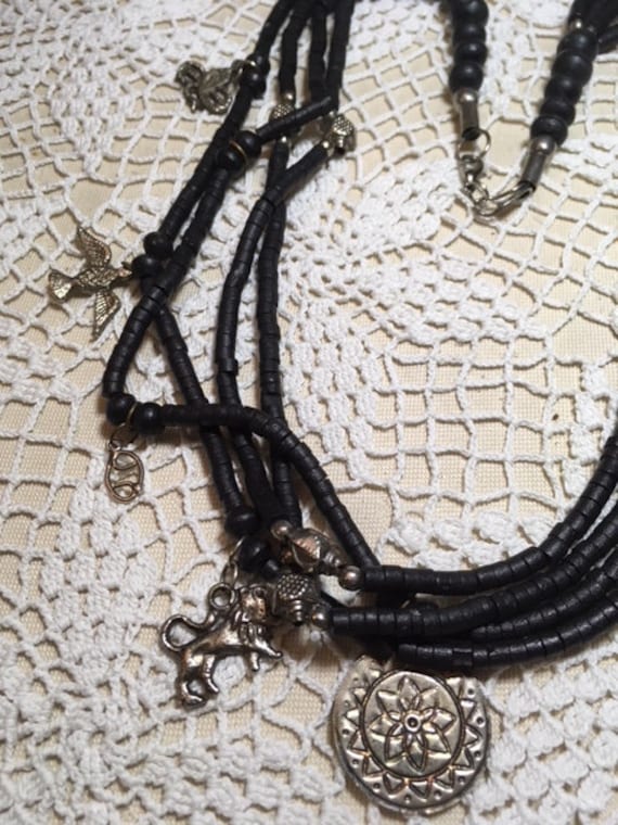 FREE SHIPPING Black Hishi Beads Charm Necklace Fo… - image 1
