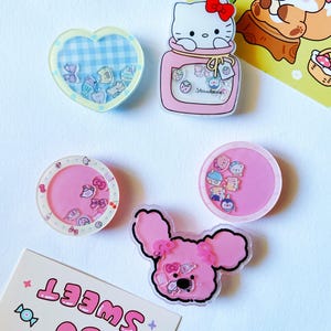 Cute Acrylic Phone Case Grip/Colorful Acrylic Shaker Phone Grip/Kawaii Phone Case Grip/Cute Phone Holder/Shaker Phone Case Holder/Good Gifts
