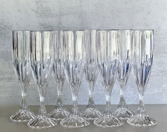 Eight Mikasa Park Lane Crystal Blown Glass Fluted Champagne Glasses