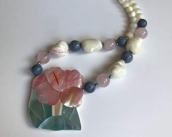 Vintage Pink Flower Lee Sands Necklace, Mother of Pearl, MOP, Abalone, Rose Quartz, Tropical Necklace