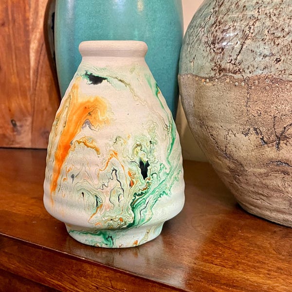 Vintage Ribbed Swirl Nemadji Art Pottery Vase in Green Orange