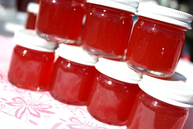 Wedding Jam Favors, 100 Little Bit of Heaven 1.5oz jars of strawberry pineapple jam wedding or party favors, homemade jam party favors image 1