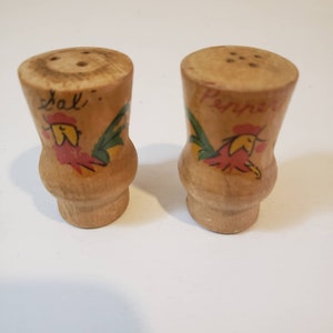 Vintage Rooster Salt and Pepper Shakers