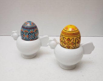 Vintage Chicken egg cups- set of 2