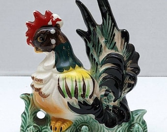 Rooster  Vintage ceramic Rooster figurine or wall art with hooks