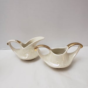 Vintage Pearl china creamer and sugar bowl aladdin style