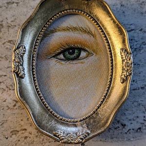 Framed art Lover&#39;s Eye original art in a Classic Gold oval frame