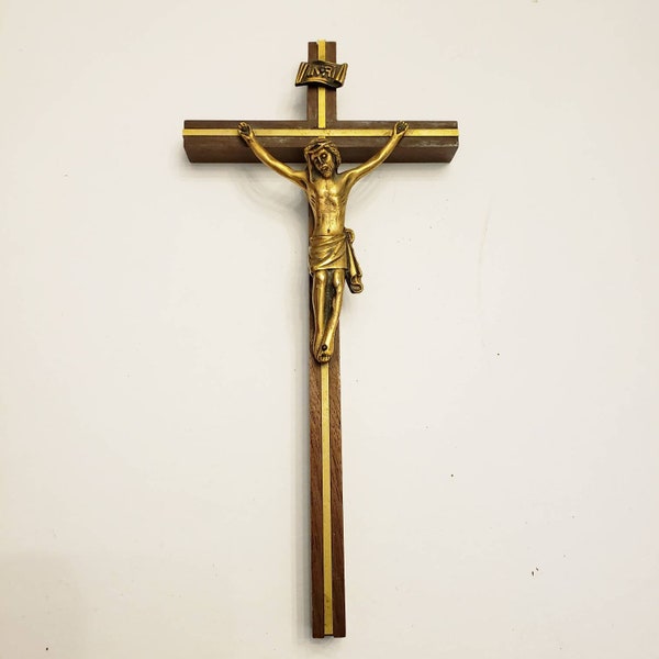 Crucifix- Vintage Aged Crucifix brass detaining  wood grain