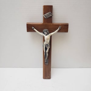 Crucifix- Vintage Aged Pewter Crucifix on wooden cross