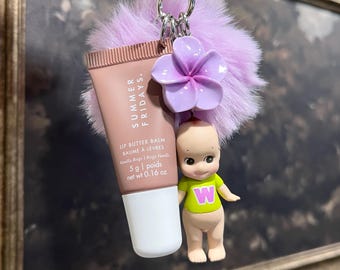 ハンドメイドリップバームキーホルダーチャームセット | ミニアルファベット ソニーエンジェル x ミニサマーフライデー | 'W'